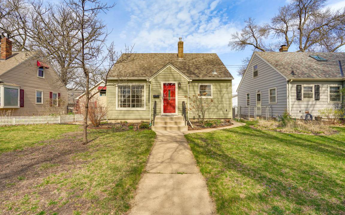 West Seventh House | 102 m² House ∙ 2 bedrooms ∙ 5 guests