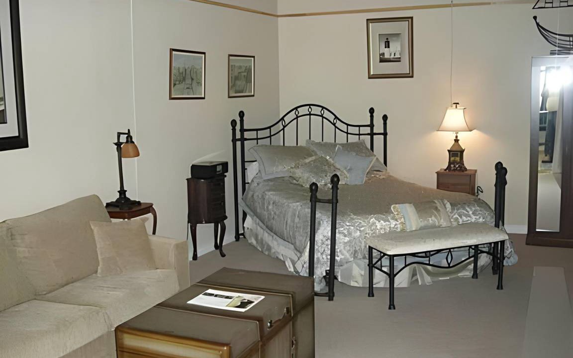 Port Colborne Apartment | 111 m² Apartment ∙ 3 bedrooms ∙ 7 guests