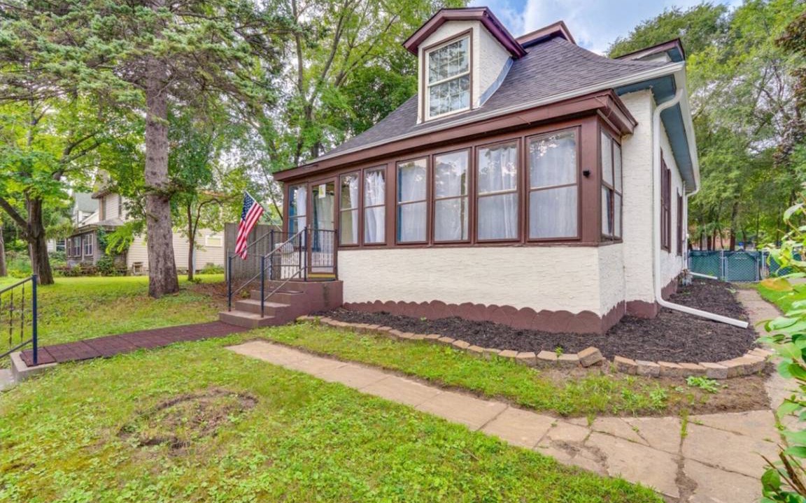 West Side House | 111 m² House ∙ 3 bedrooms ∙ 12 guests