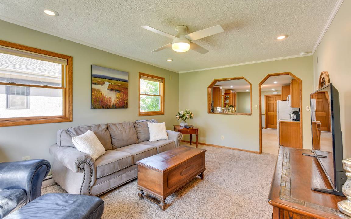 Watertown House | 114 m² House ∙ 2 bedrooms ∙ 9 guests