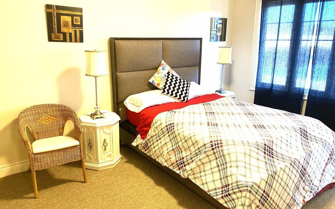 Thorold House | 130 m² House ∙ 3 bedrooms ∙ 6 guests
