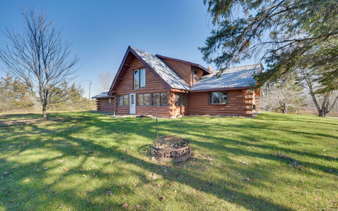 Finlayson House | 162 m² House ∙ 3 bedrooms ∙ 10 guests