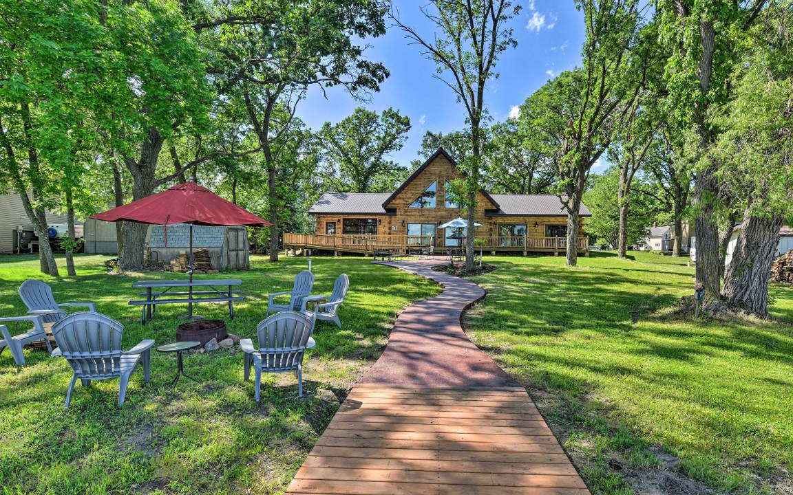 Stearns County House | 167 m² House ∙ 2 bedrooms ∙ 8 guests