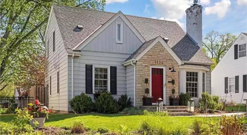 Robbinsdale House | 186 m² House ∙ 4 bedrooms ∙ 8 guests