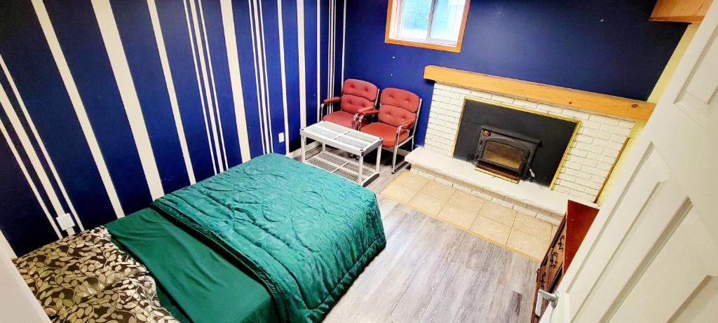 Malton Apartment | 2-Bedroom private basement, Mins frm Airpt & transit