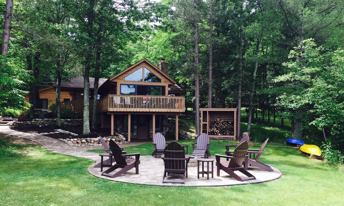 Emily Cabin | 2 Quaint cabins, clear, gradual swimming beach, dog ok, on Goodrich Lake.