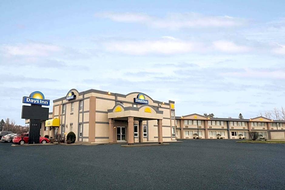Brockville Hotel | 2-Star Hotel ∙ Days Inn by Wyndham Brockville