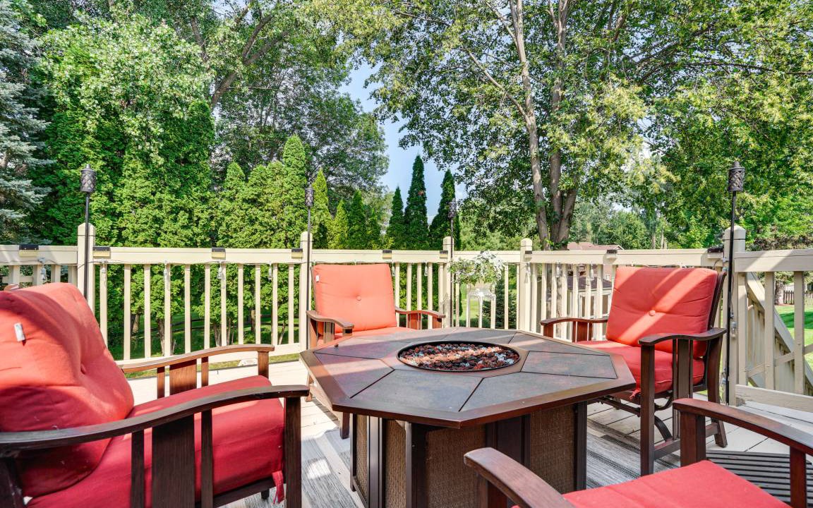 White Bear Lake House | 222 m² House ∙ 3 bedrooms ∙ 6 guests