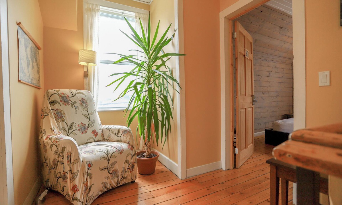 Haliburton House | 23 Maple