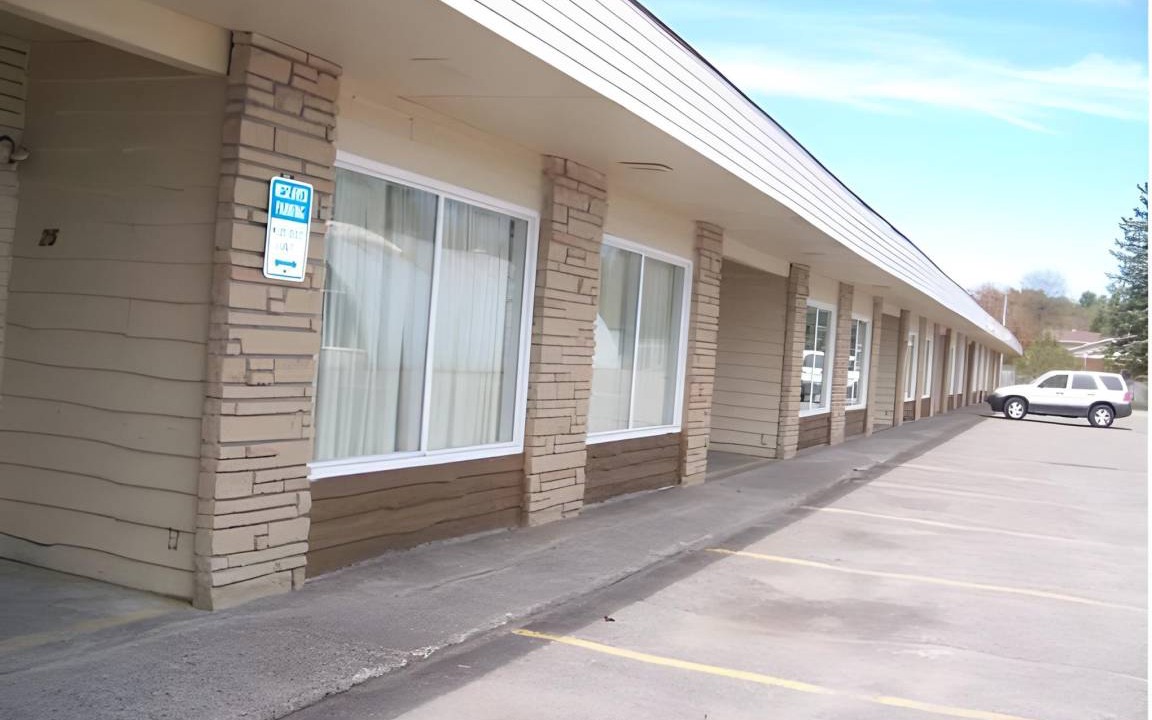 Algoma District Hotel | 26 m² Motel ∙ 6 guests