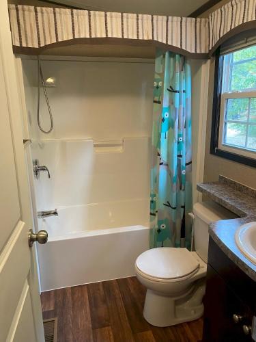 Bracebridge House | 3 Bedroom Cottage Springwater Crescent 22