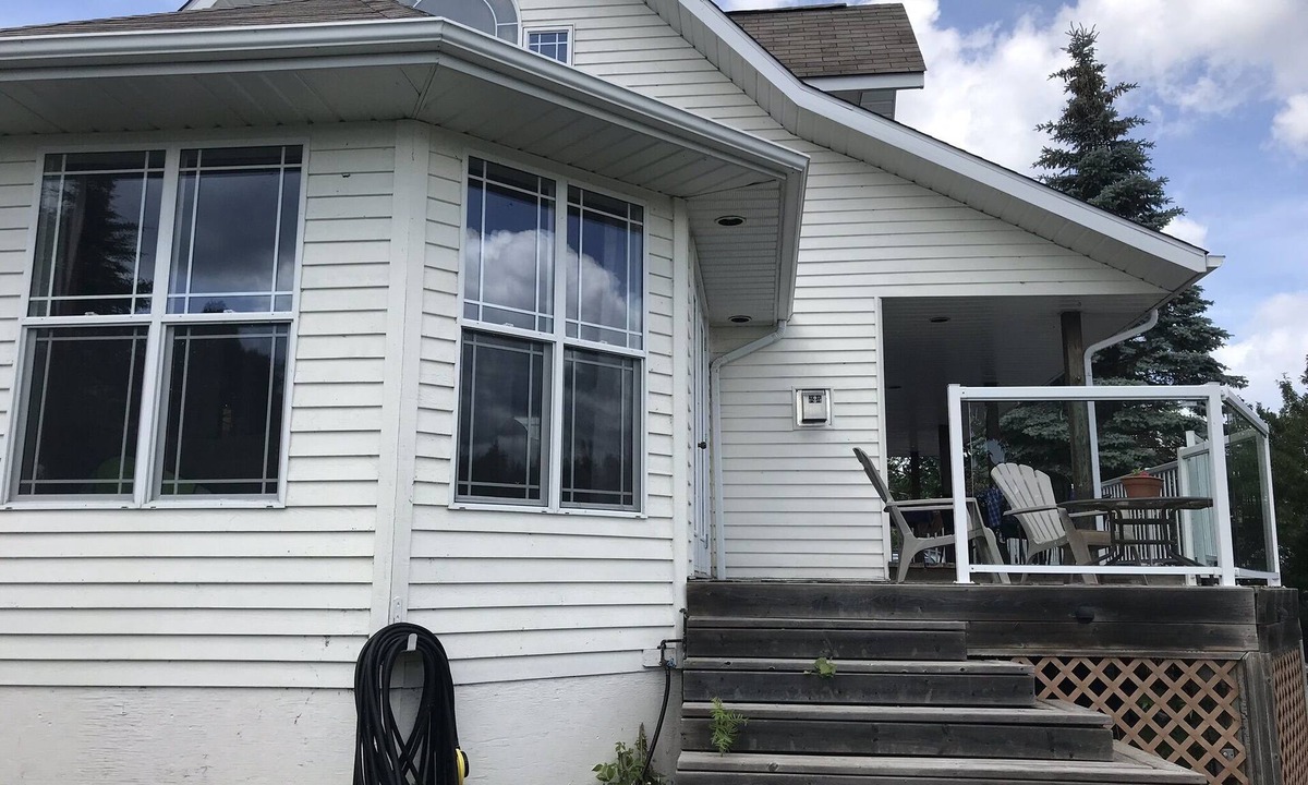 Kenora House | 3 bedroom home near Kenora