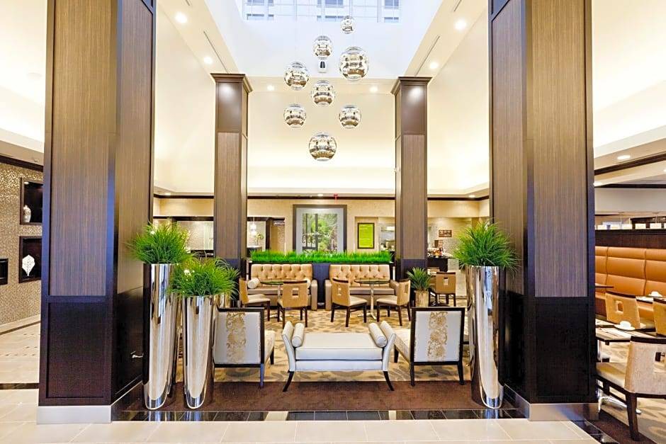 Brampton Hotel | 3-Star Hotel ∙ Hilton Garden Inn Toronto/Brampton