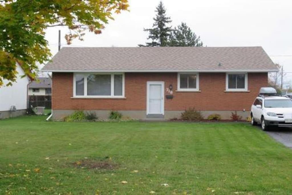 Thunder Bay Apartment | 4mins away from home