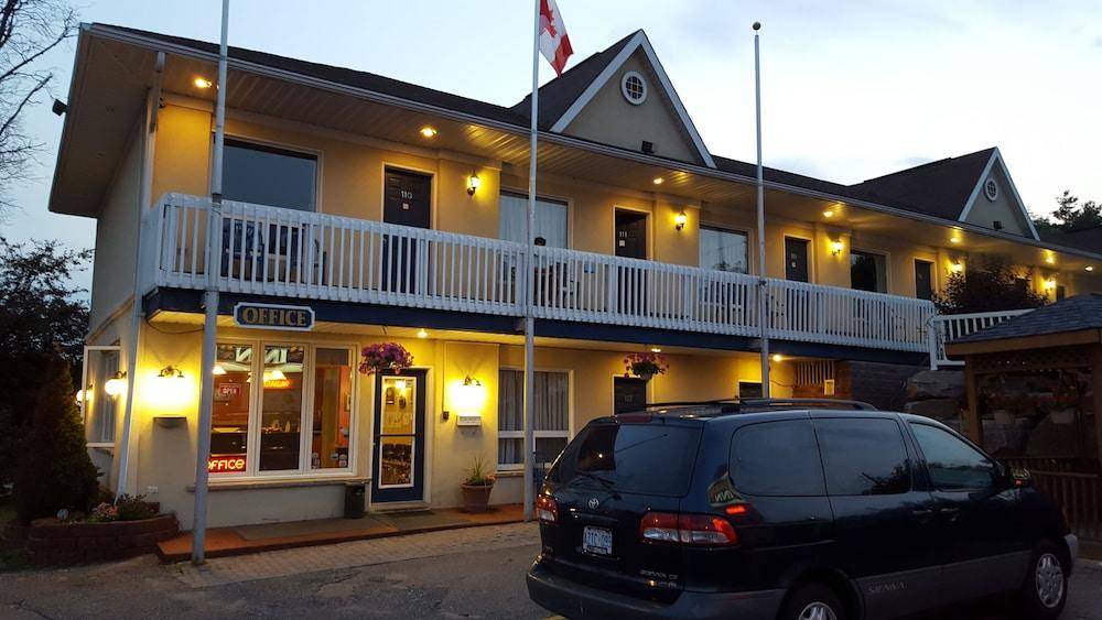 Huntsville Hotel | 65 m² Hotel ∙ 7 guests