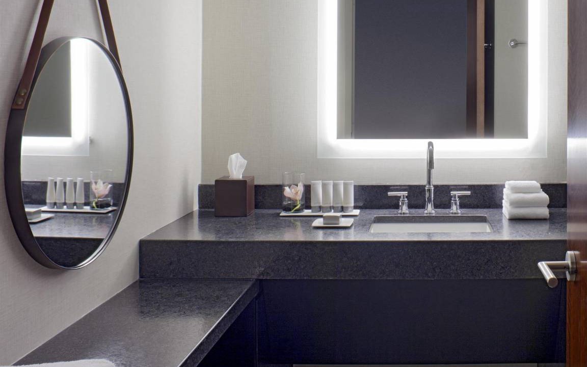 Downtown Minneapolis Hotel | 91 m² Hotel ∙ 127 guests