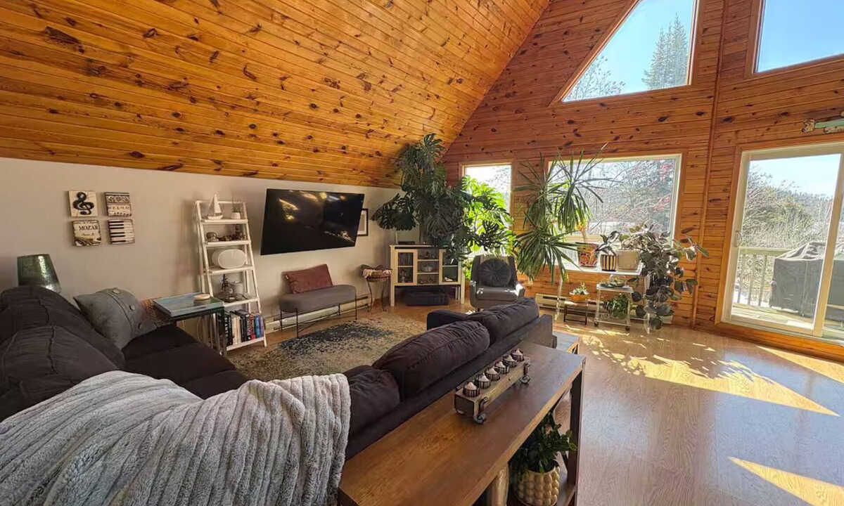 Rossport House | A-Frame Retreat