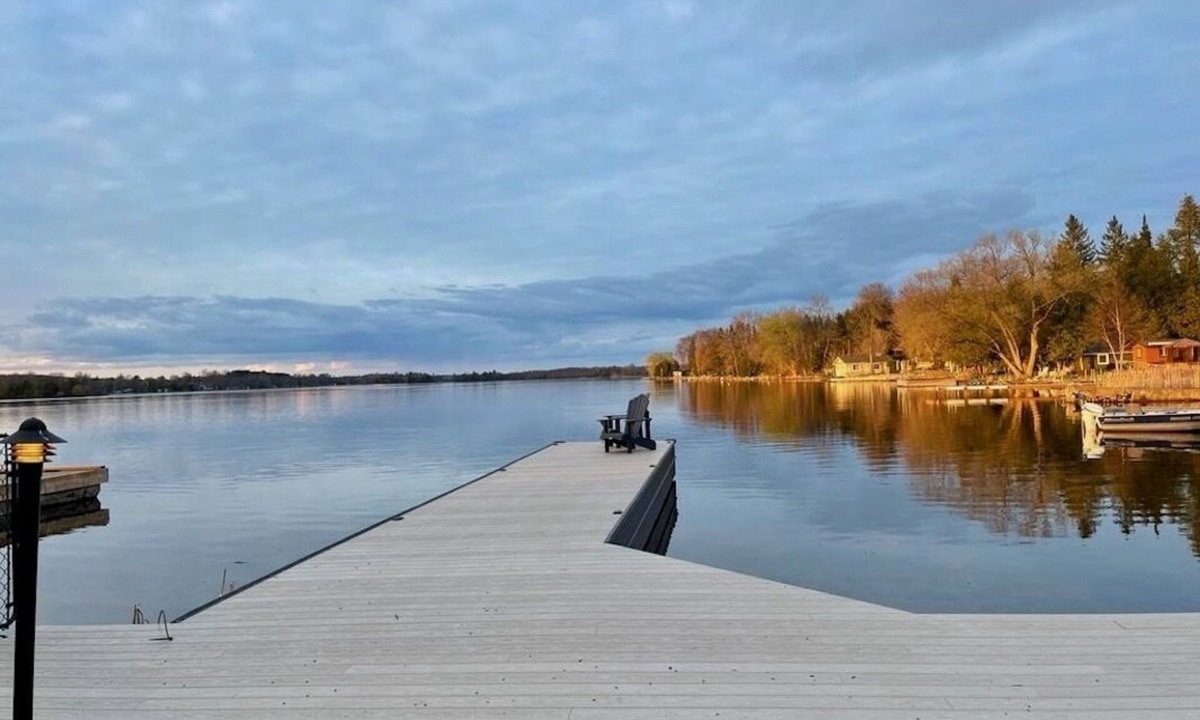Lakefield Cottage | Abalone Cottage