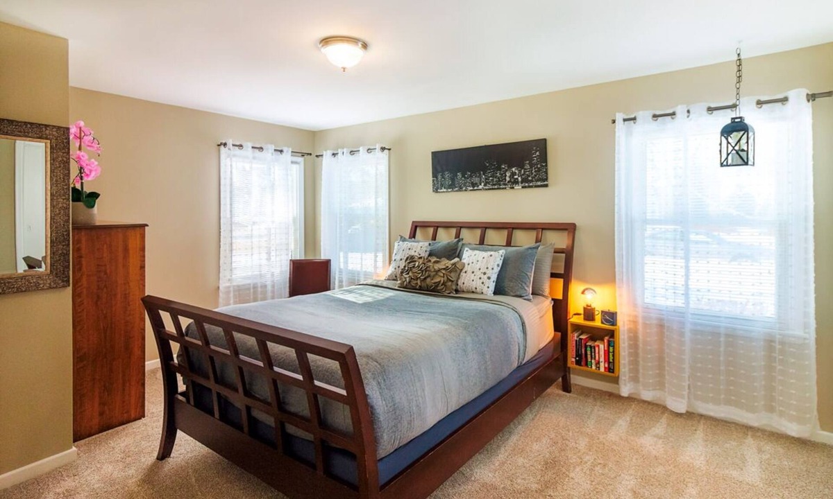Highland House | ♥ Amazing HOME next to Everything ♥ MOA ★ Airport ★ Parks ★ super CLEAN