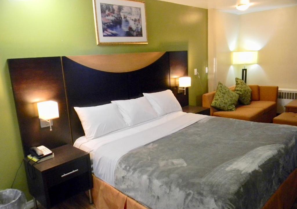 Argyle Hotel | American Plaza Motel