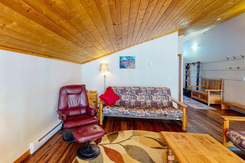 Snow Pine Estates Ski Chalet | Arolla Chalet C