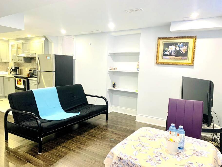 Brampton Apartment | basement apartment available.