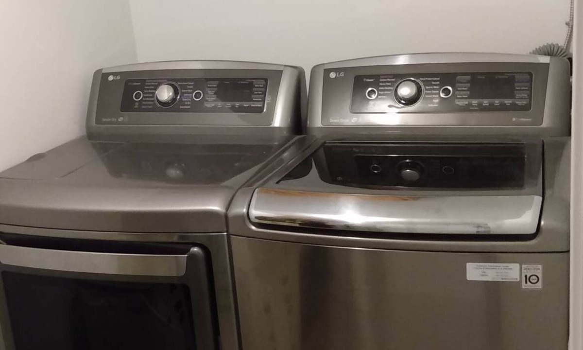 East Windsor Apartment | Basement Apartment With Private Laundry