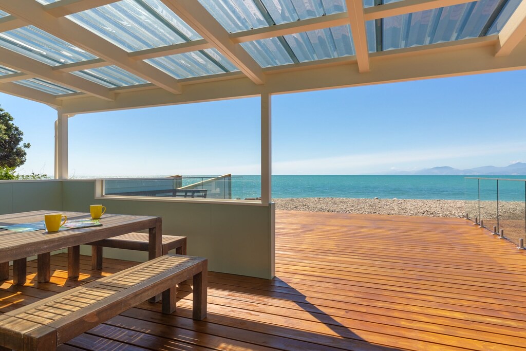 Ruby Bay House | Beachfront Ruby Bay - Mapua Beach House