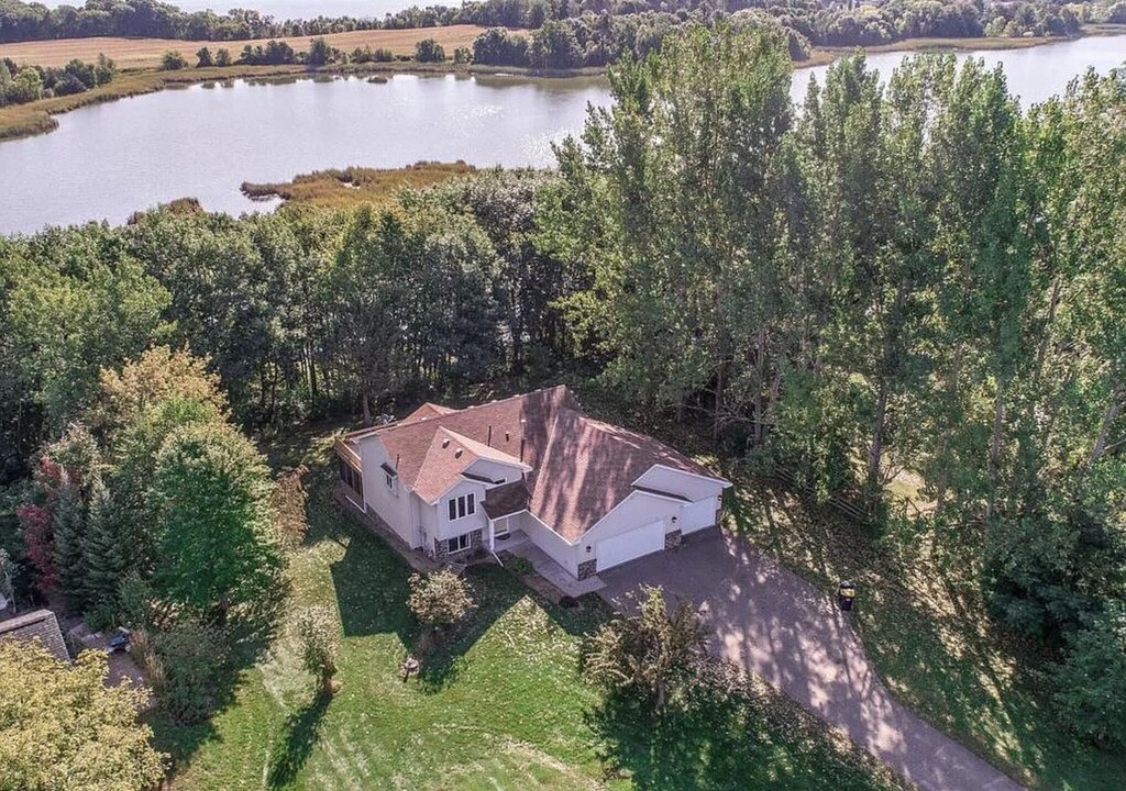 Chisago City House | Beautiful Large Lake House!
