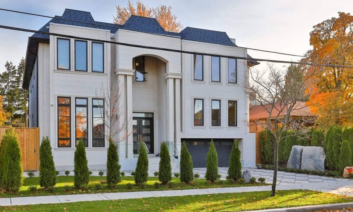York Bed & Breakfast | Beautiful Room in Toronto next to Yorkdale mall