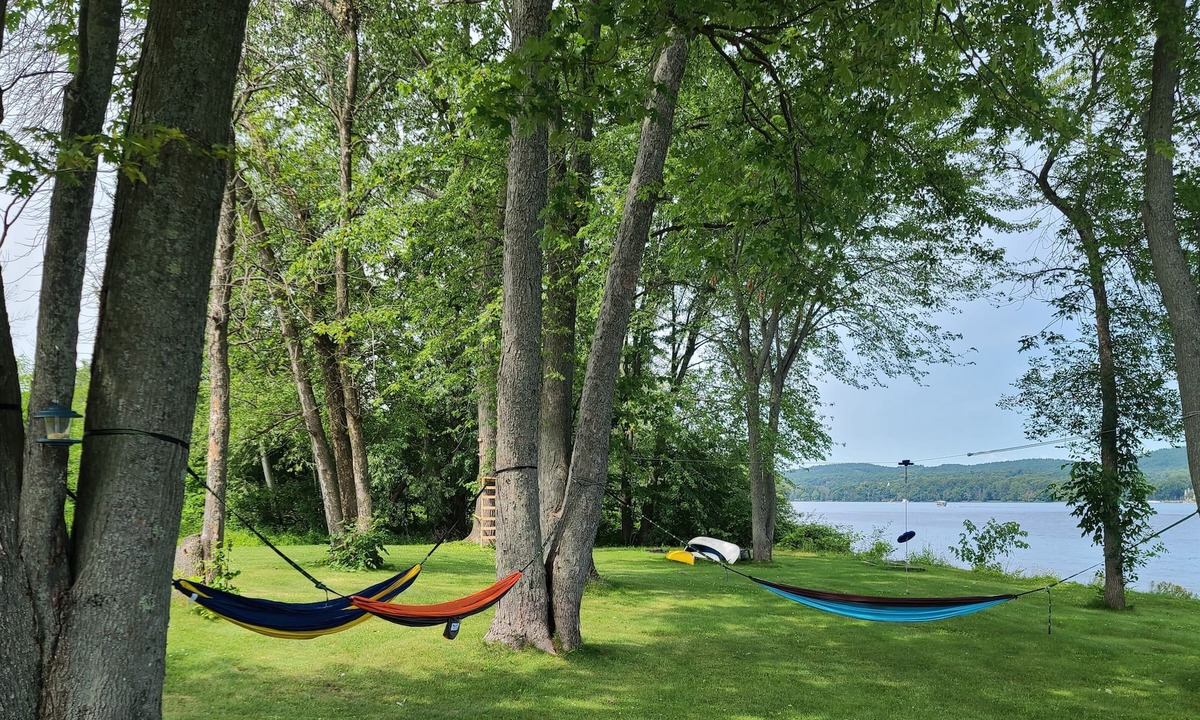 Plantagenet Cottage | Beautiful Waterfront Cottage on Ottawa River