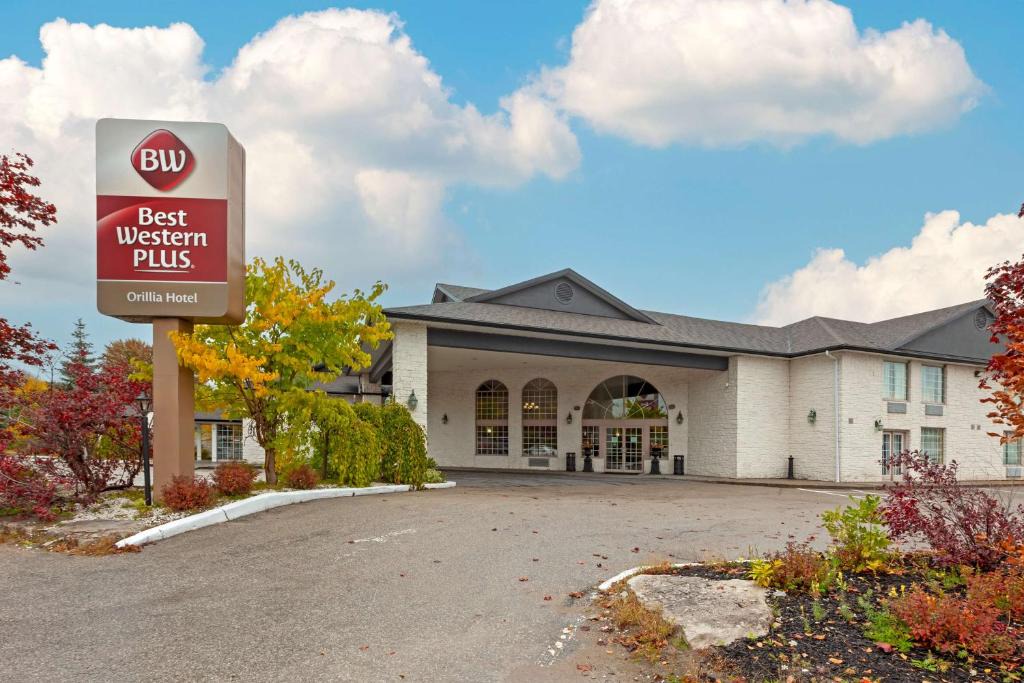Orillia Hotel | Orillia