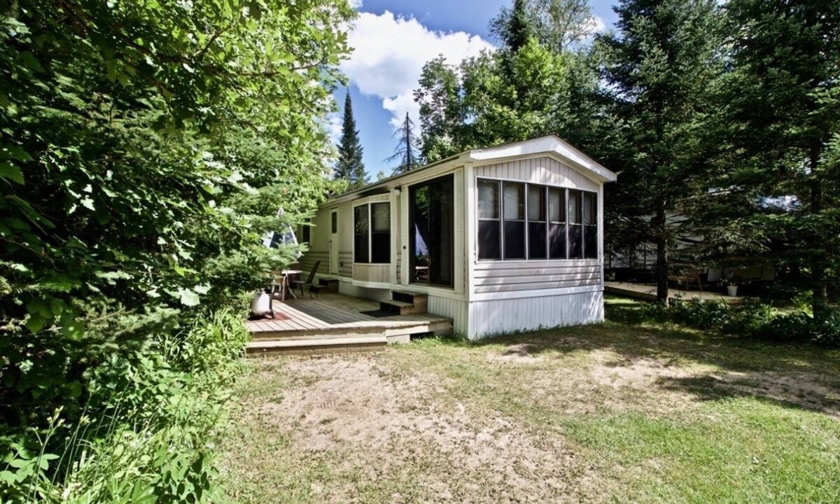 Remer House | Bigfoot Bungalow at Balsam Bay Resort