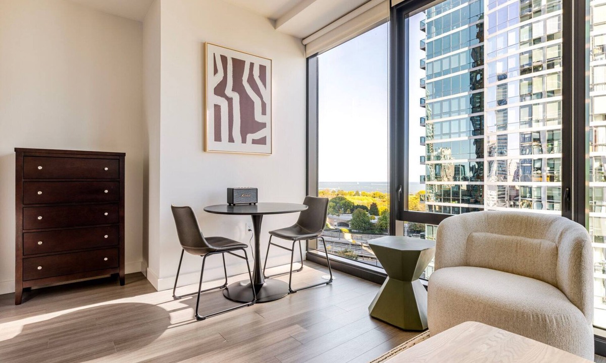 South Loop Apartment | Blueground | Central Station, pool, nr Grant Park