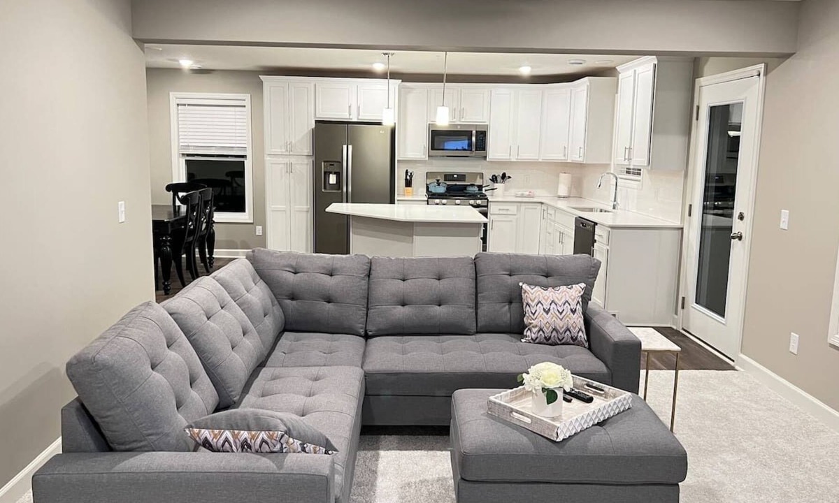 Blaine House | Brand New spacious townhome - The Zest