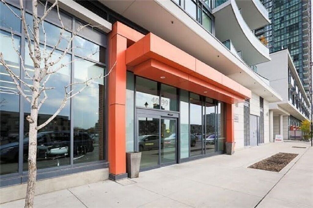 Downtown Mississauga Apartment | Bright *Quarantine Friendly* 1 BD condo in the heart of Mississauga Downtown