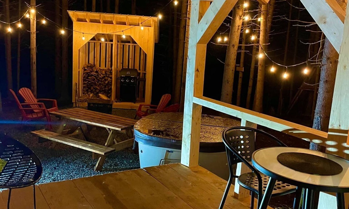 L'Anse-Saint-Jean Ski Chalet | Cabananse