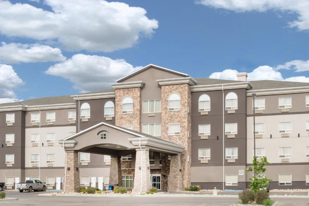 Olds Hotel | Canalta Olds