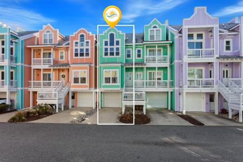 Bermuda Bay House | CC302E - Emerald Shores