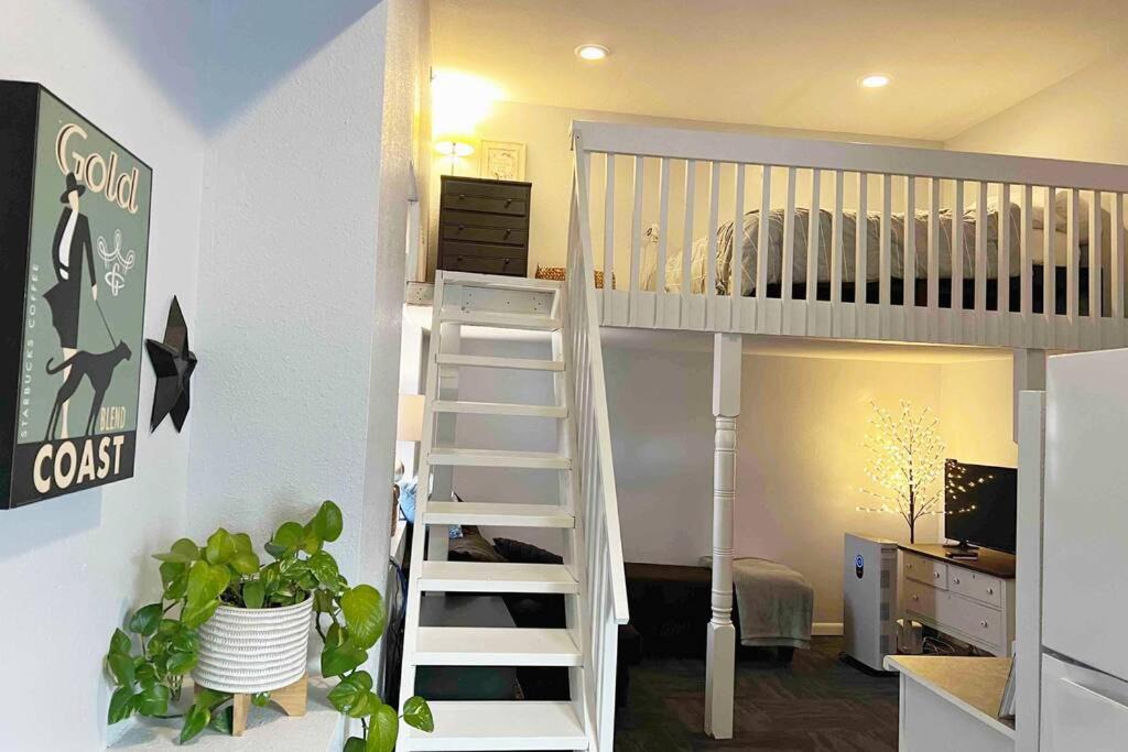 Red Lake Falls Apartment | Charming studio apt with loft in downtown RLF.