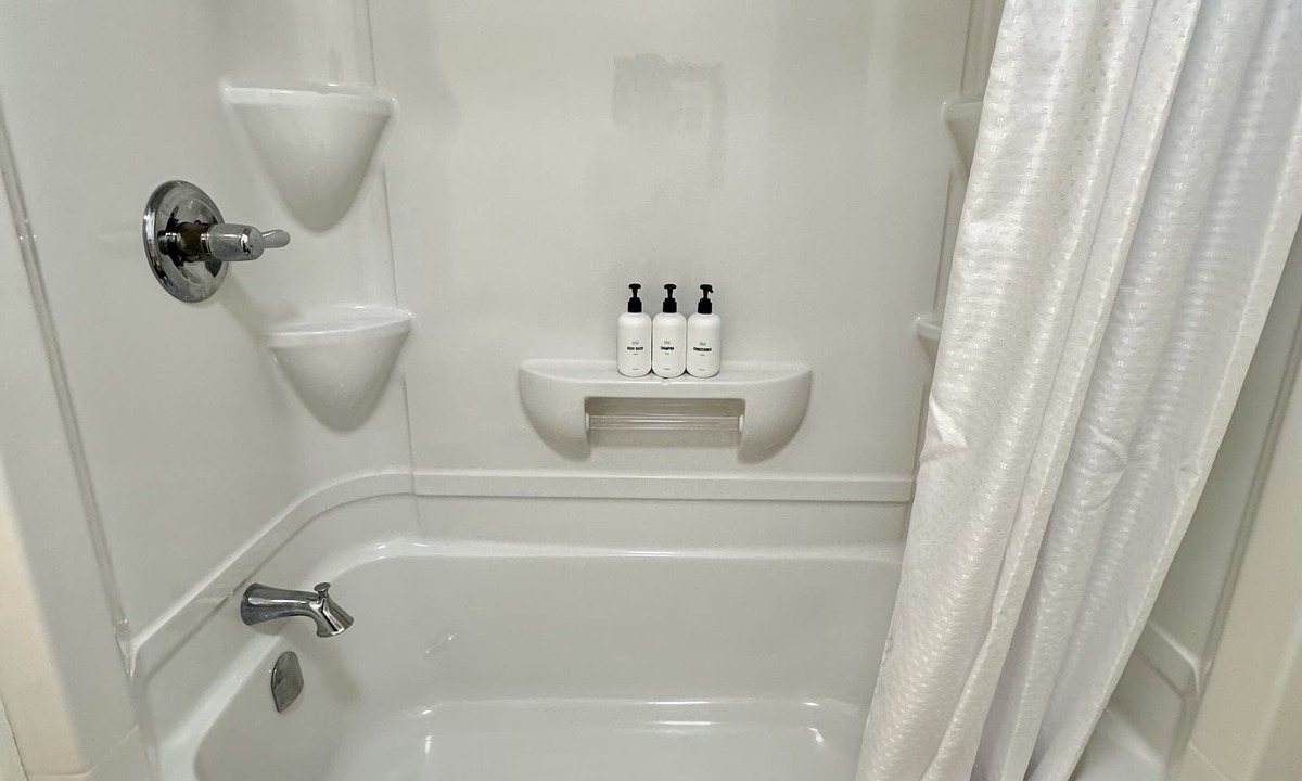 Cheticamp Hotel | Cheticamp Outback Inn