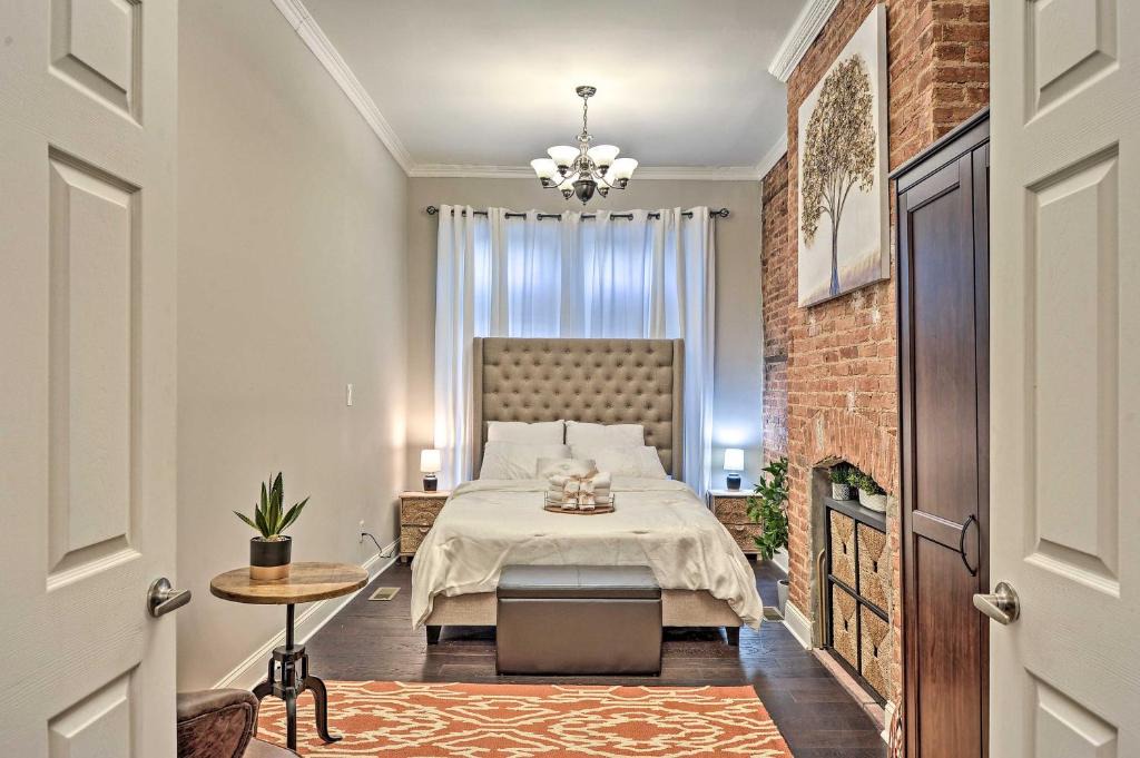 Old Goucher Apartment | Chic Baltimore Apartment: 2 Mi to Downtown!