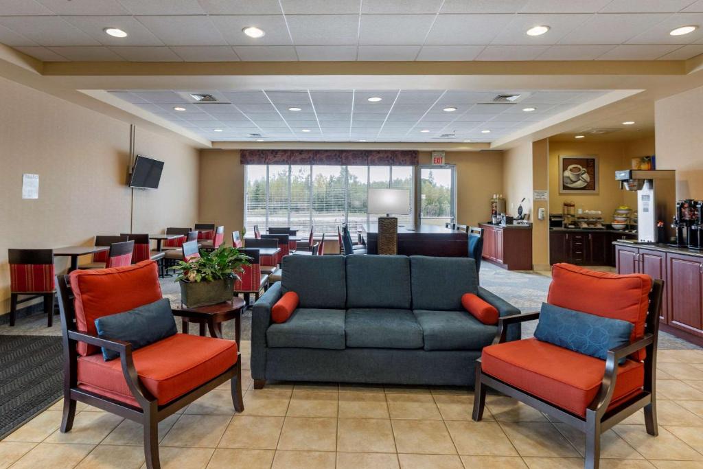 Comfort Inn Sturgeon Falls | Sturgeon Falls