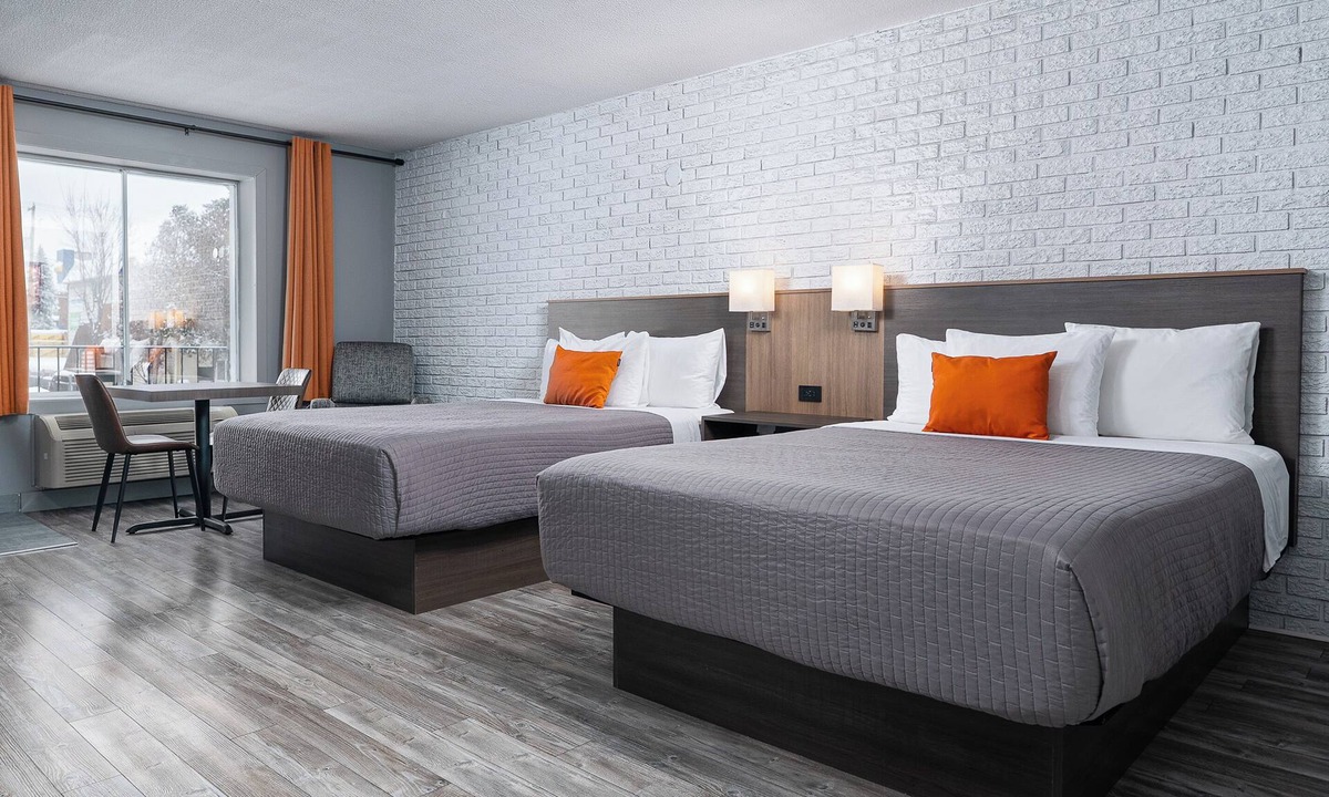 Mont-Laurier Hotel | Complexe DIX80 Hôtellerie et Restaurant
