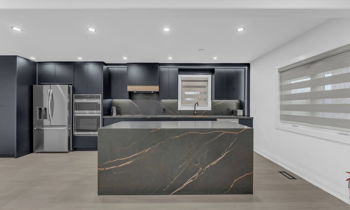 Caledon House | Cottage Vibes, City Convenience