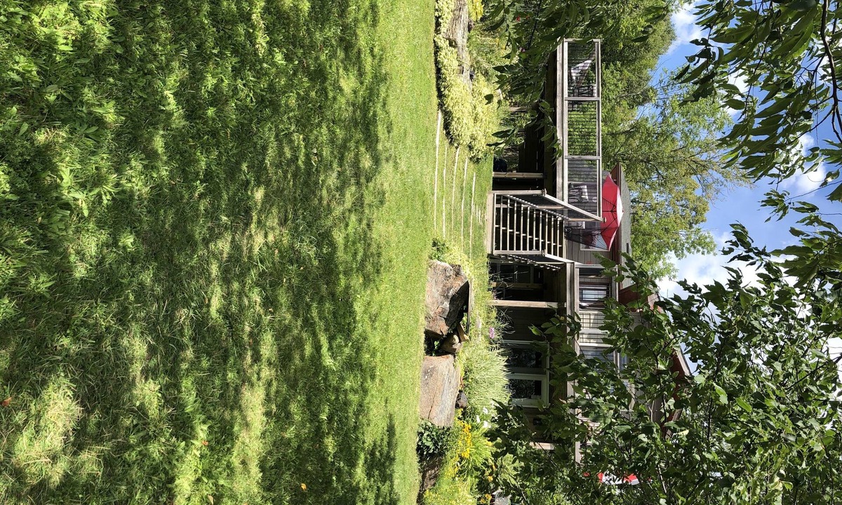 Unorganized Centre Parry Sound Cottage | Cozy 2 Bedroom Cottage On Jack's Lake In Golden Valley, On