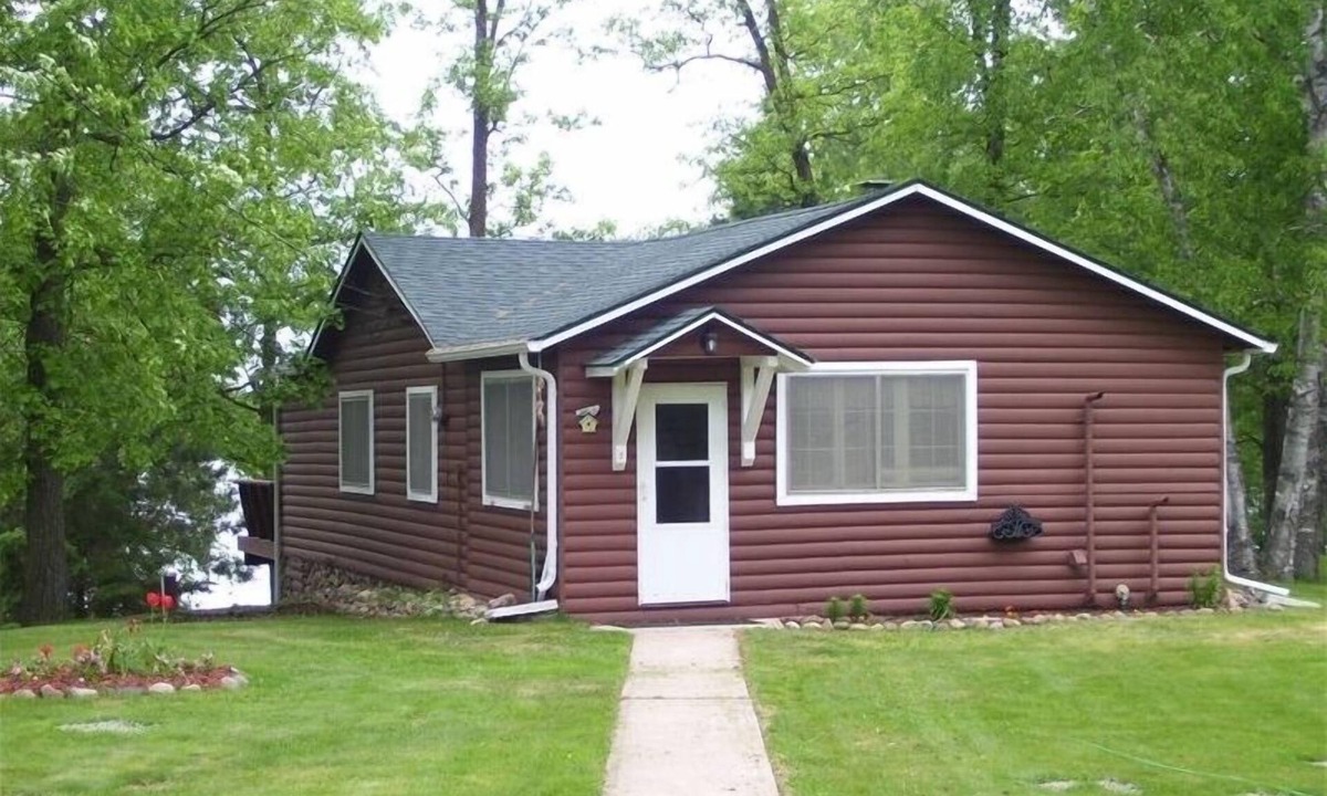 Brainerd Cabin | Cozy Cabin Vacation Rental on South Long Lake, Brainerd, Mn.