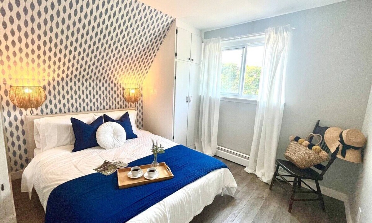 Port Dover Apartment | Cozy Coastal Apartment
