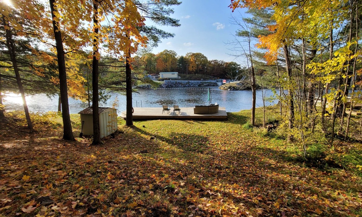 Washago Cottage | Cozy cottage by the water!