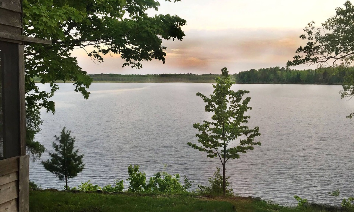 Emily Cabin | Cozy Lake Front Cabins perfect for summer, fall and winter